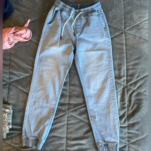 Stretchy, jean like joggers